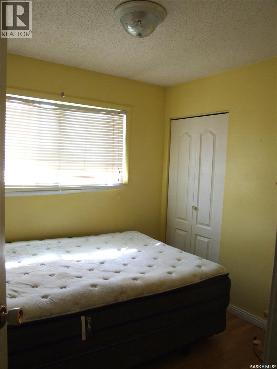 












232 5th STREET W

,
Leader,




Saskatchewan
S0N1H0

