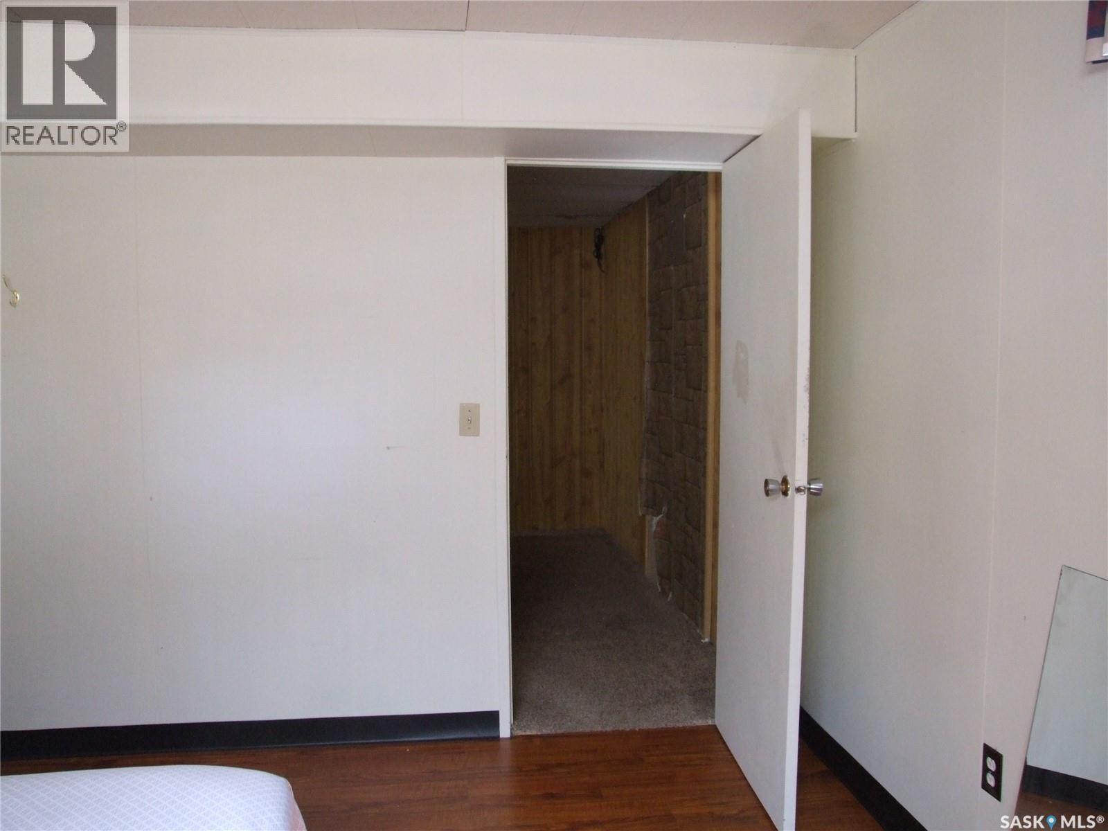 












232 5th STREET W

,
Leader,




Saskatchewan
S0N1H0

