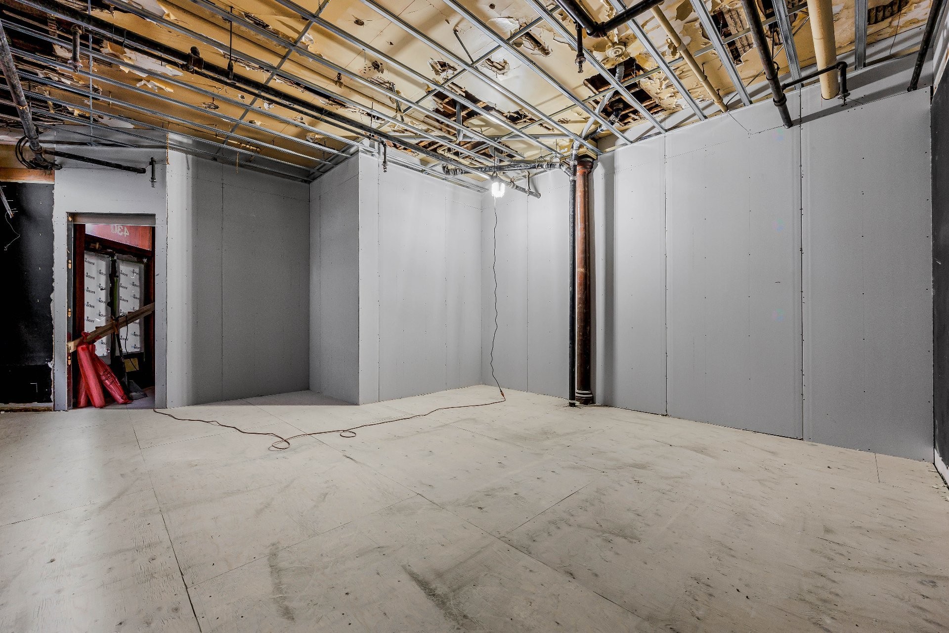 









430


Rue St-François-Xavier

,
Montréal (Ville-Marie),




QC
H2Y2T3

