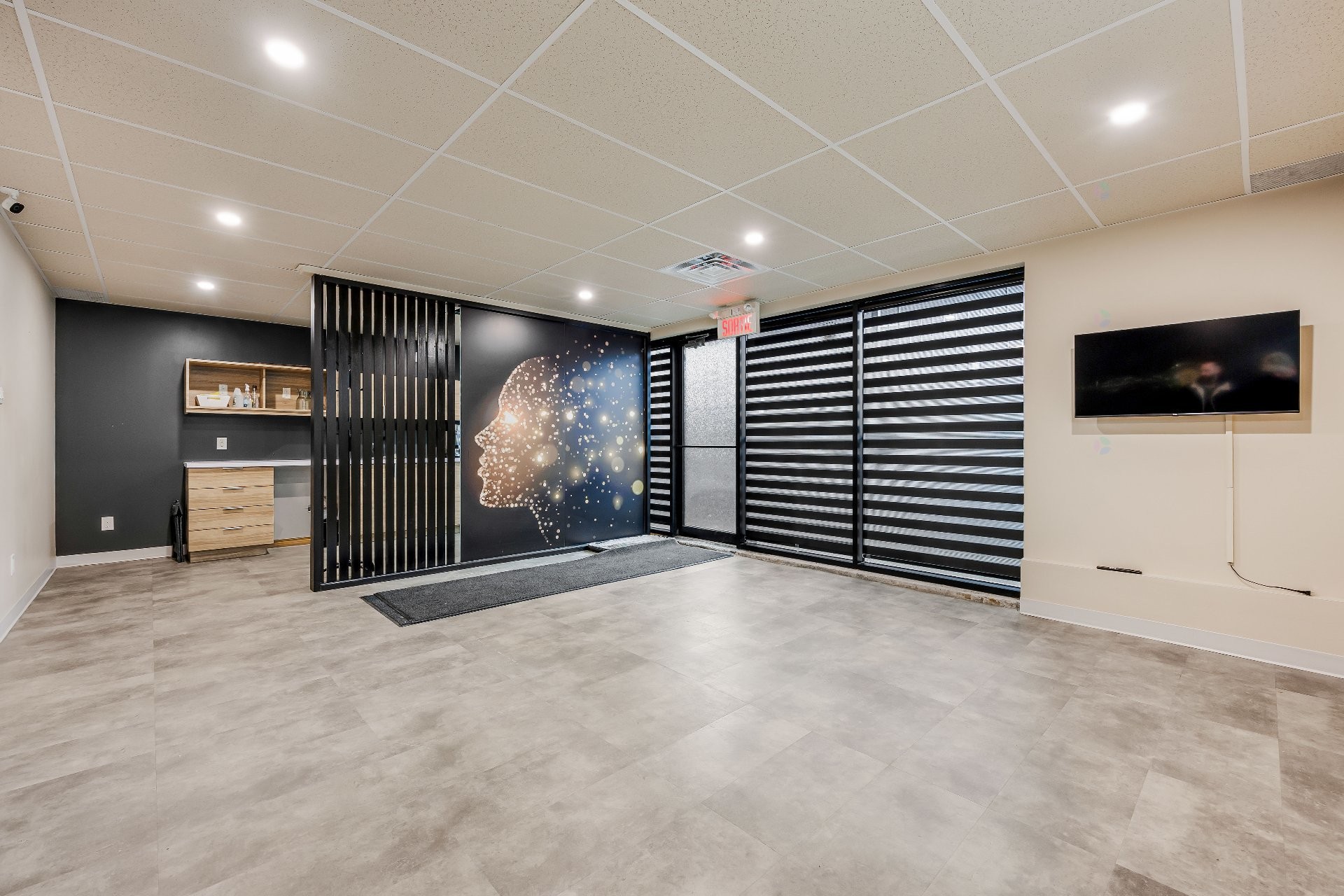 









460


Rue St-Charles O.

, A,
Longueuil (Le Vieux-Longueuil),




QC
J4H1G4

