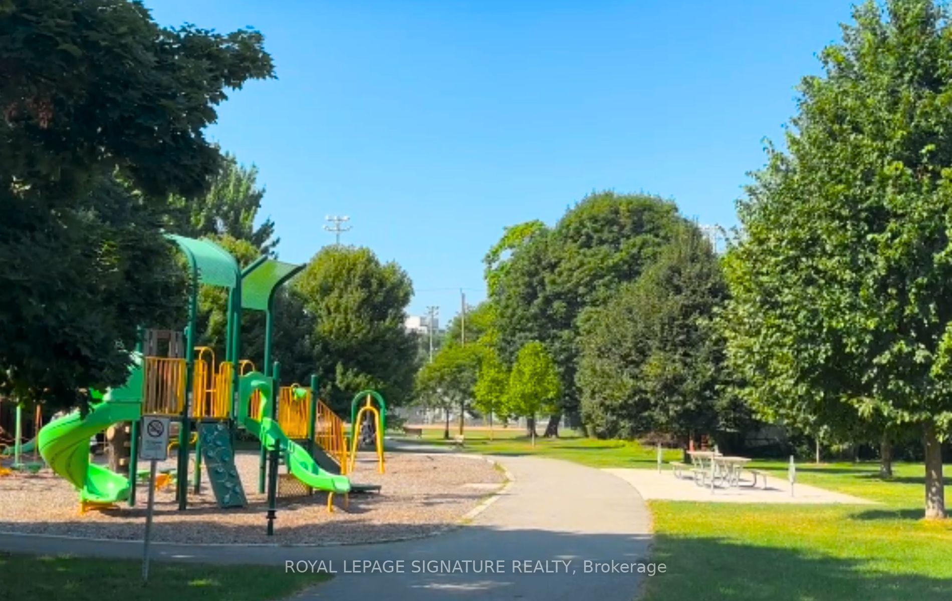 









33


Cochrane

Drive,
Toronto,




ON
M8Z 3Z4

