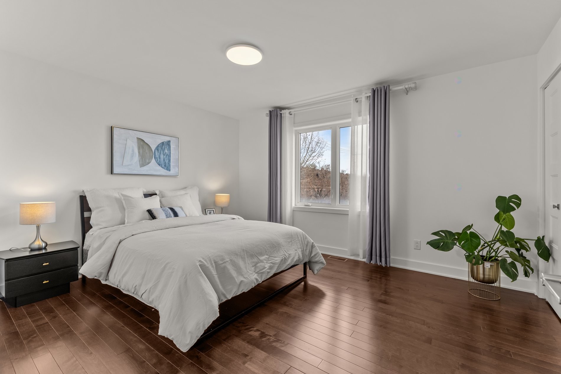 









2116


Rue Pigeon

,
Montréal (LaSalle),




QC
H8N1A6

