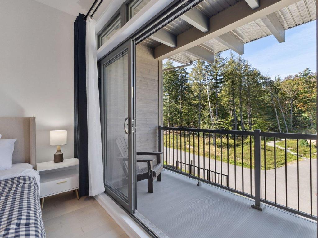 









3005


Allée du Valais

, 201,
Mont-Tremblant,




QC
J8E1C6


