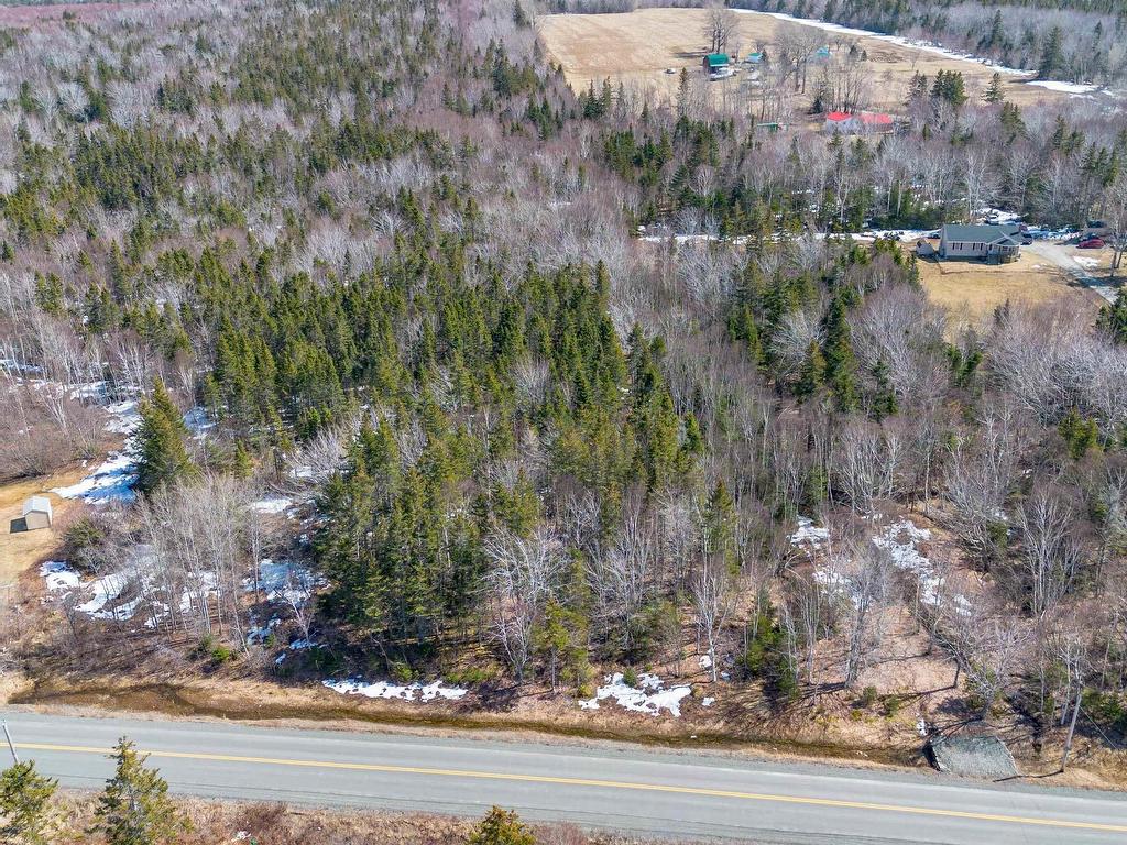 












Black Rock Road

,
Black Rock,







NS
B1X 1E7

