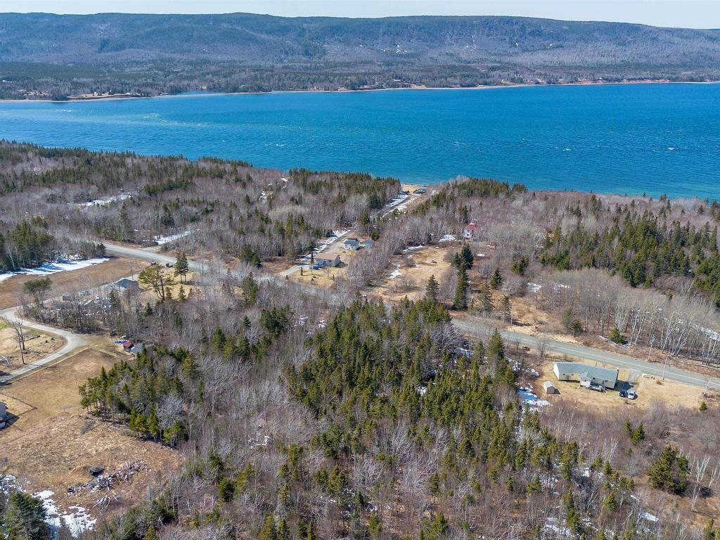 












Black Rock Road

,
Black Rock,







NS
B1X 1E7


