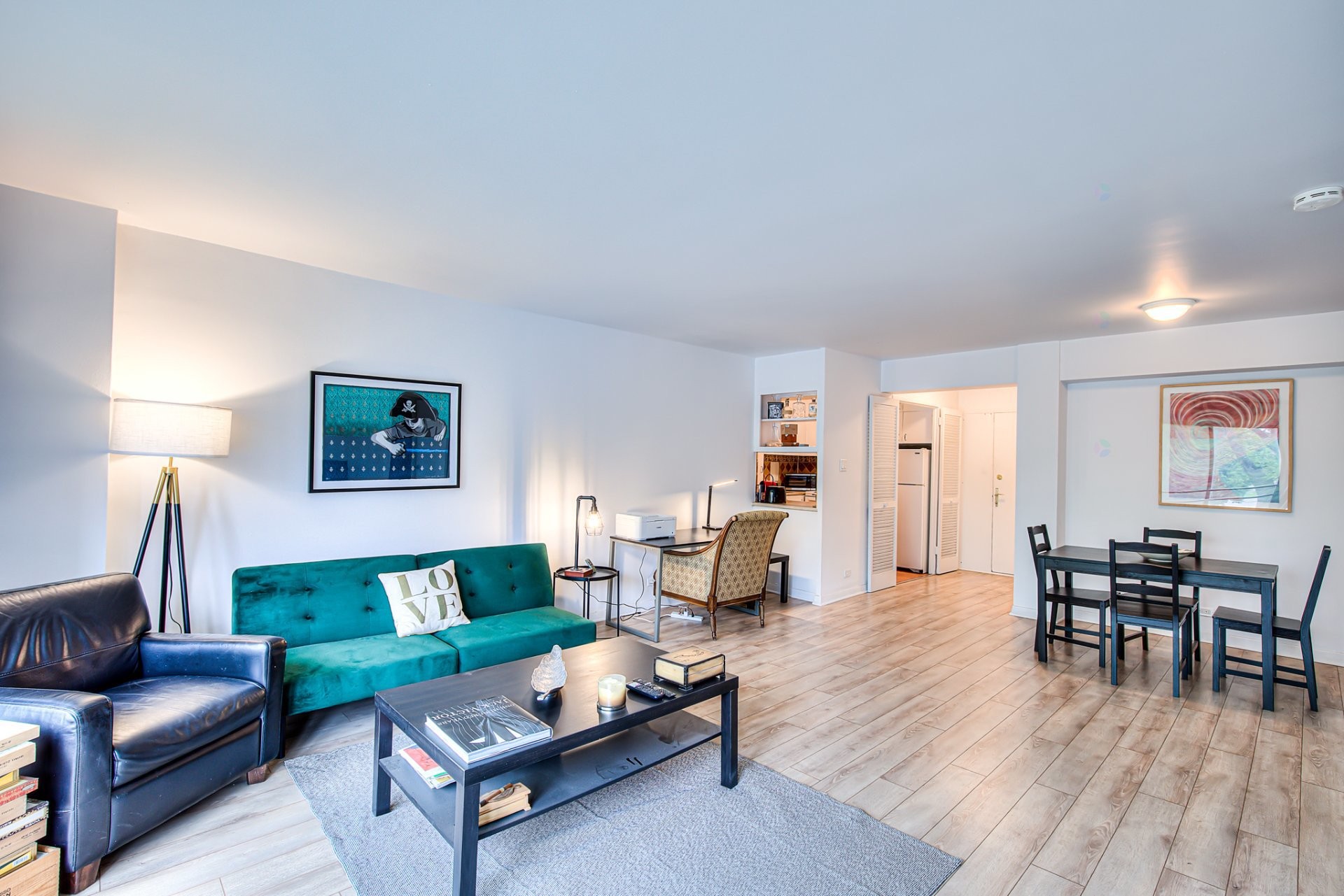 









6211


Ch. de la Côte-St-Luc

, 306,
Hampstead,




QC
H3X2H2

