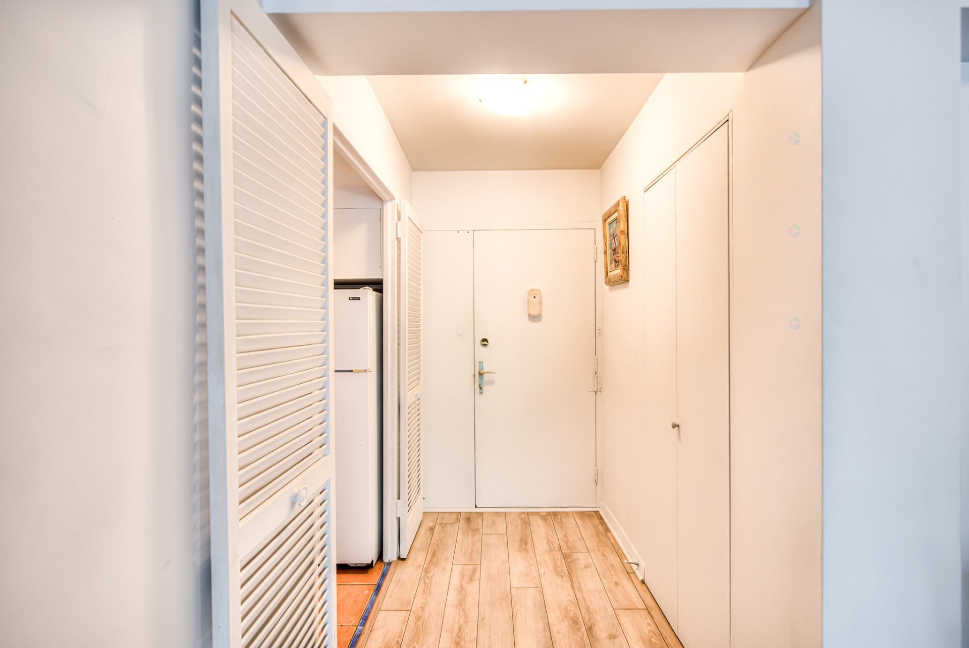 









6211


Ch. de la Côte-St-Luc

, 306,
Hampstead,




QC
H3X2H2

