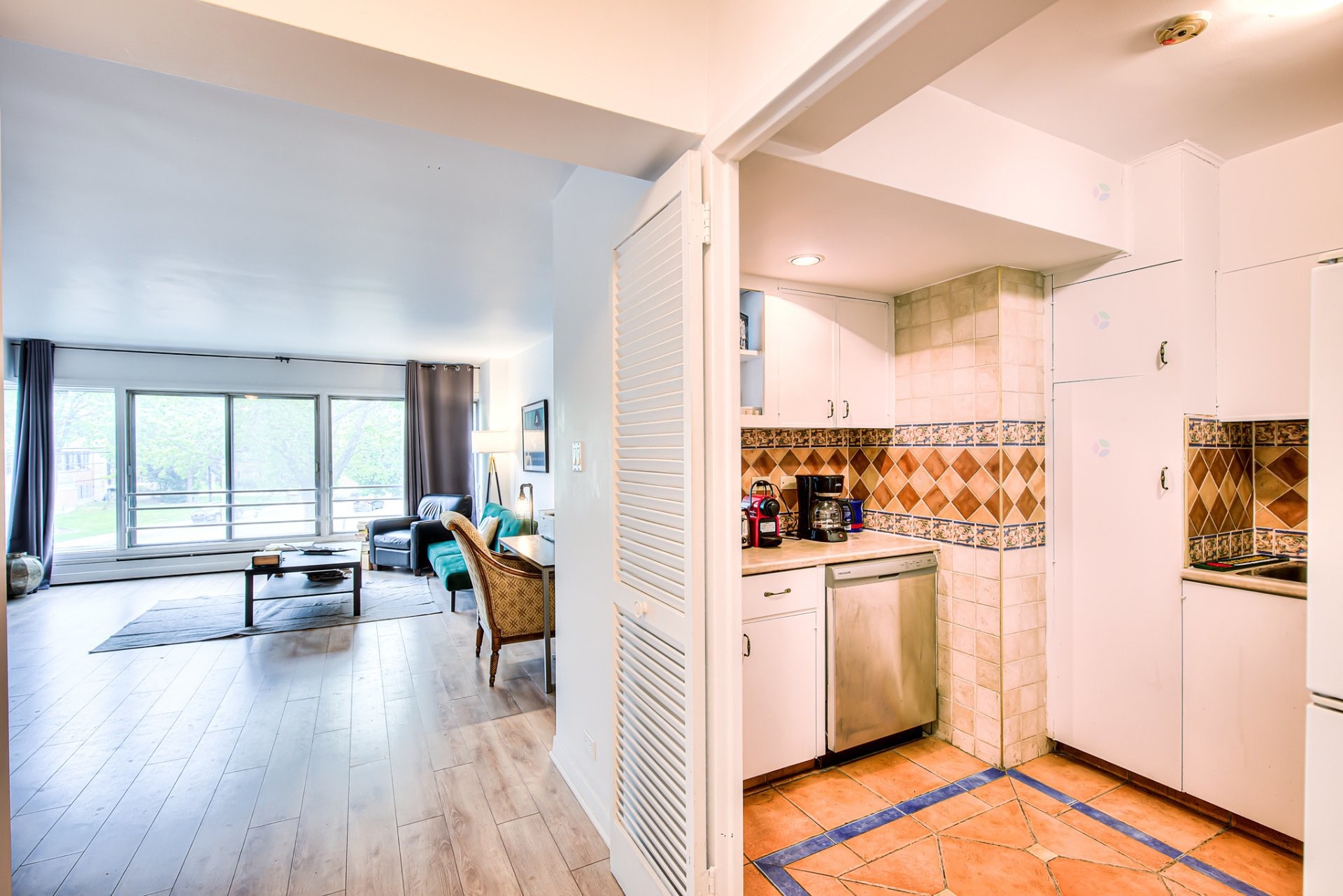 









6211


Ch. de la Côte-St-Luc

, 306,
Hampstead,




QC
H3X2H2

