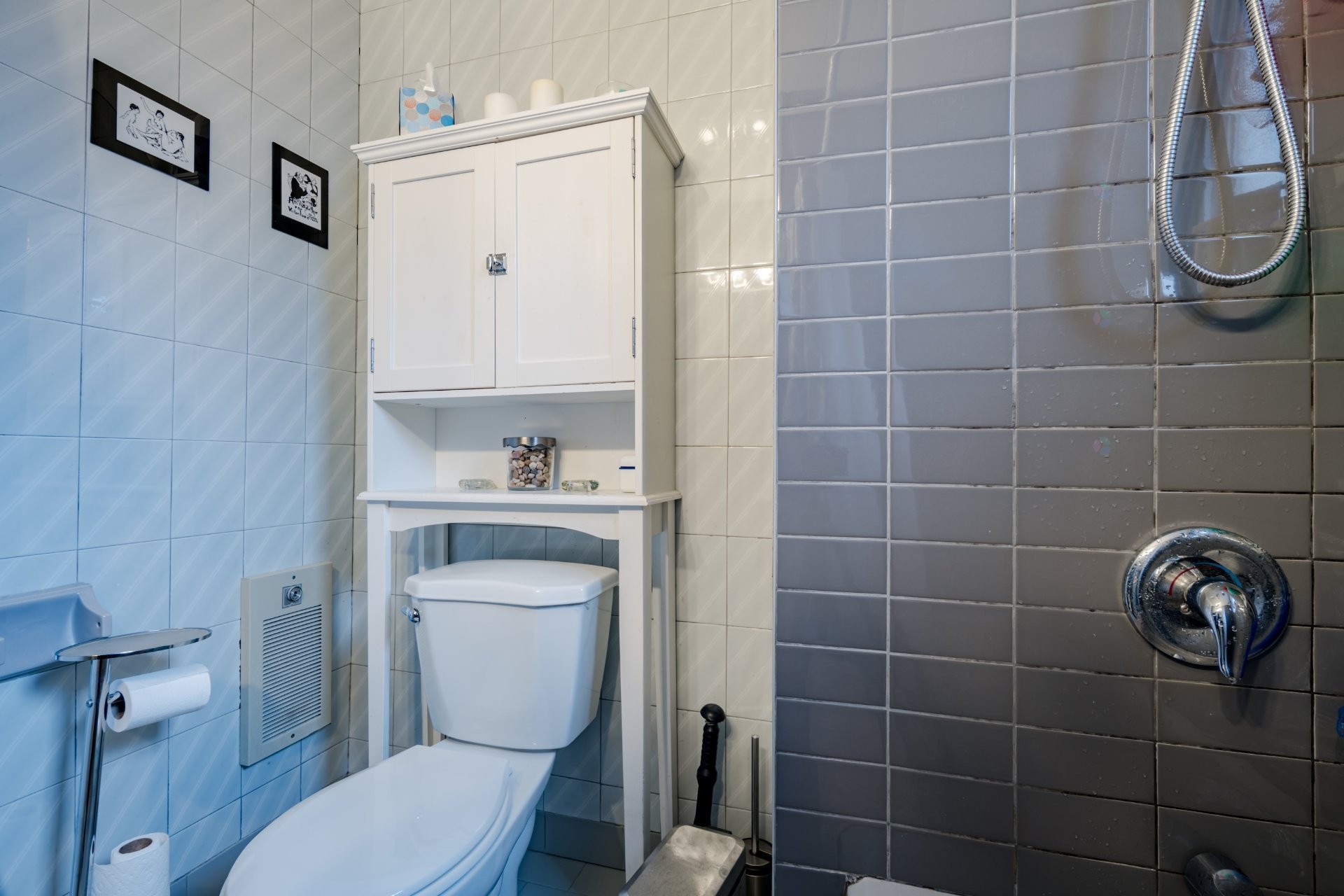 









2146


Ch. de Dunkirk

,
Mont-Royal,




QC
H3R3K7

