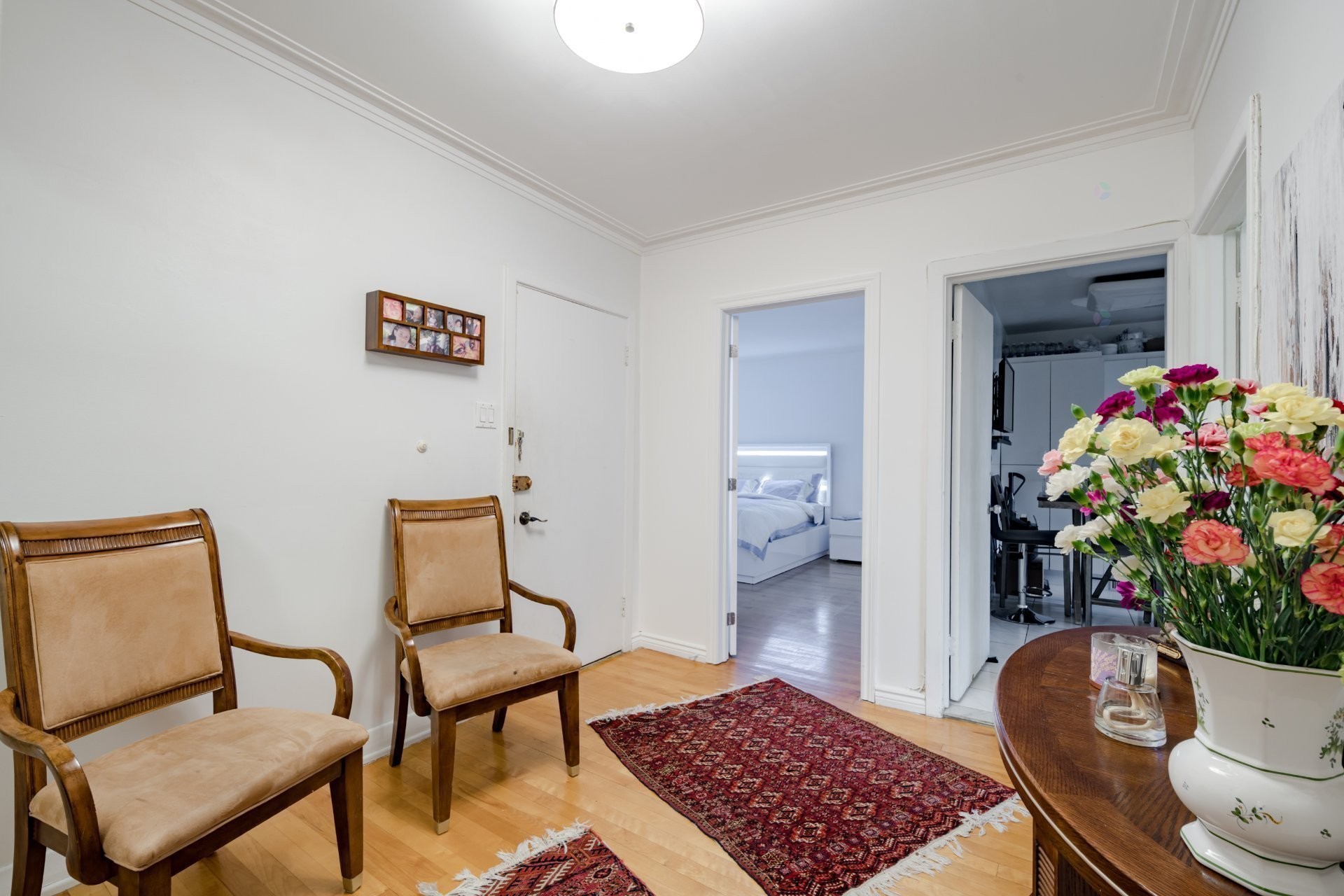 









2146


Ch. de Dunkirk

,
Mont-Royal,




QC
H3R3K7

