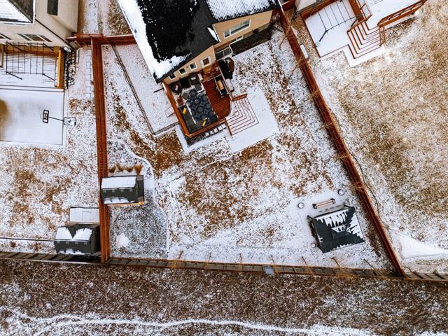









85


Wapta

CR,
Winnipeg,




MB
R3X 0P1

