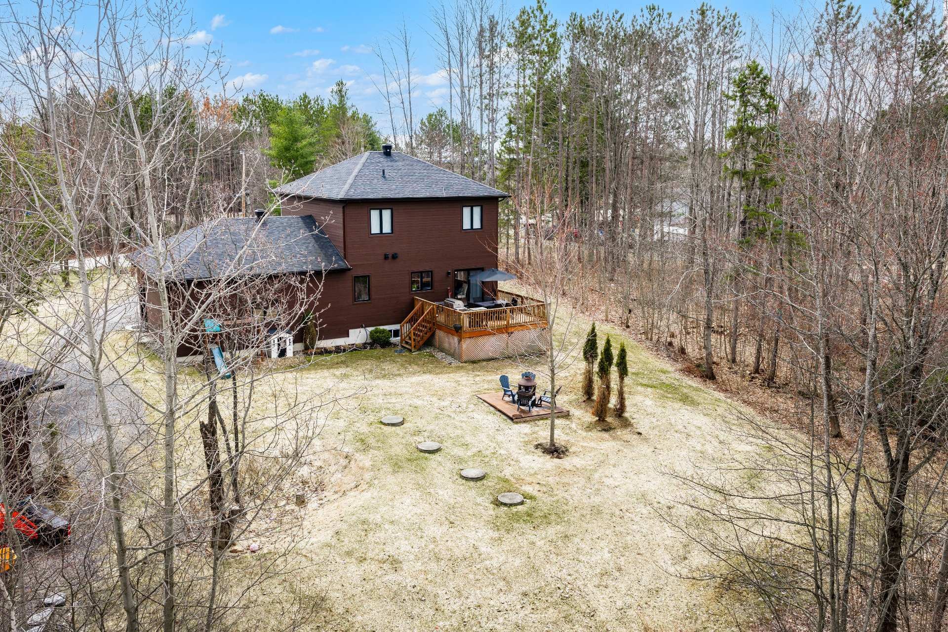 









1176


Ch. Édouard-Roy

,
Sherbrooke (Brompton/Rock Forest/Saint-Élie/Deauville),




QC
J1R0K1


