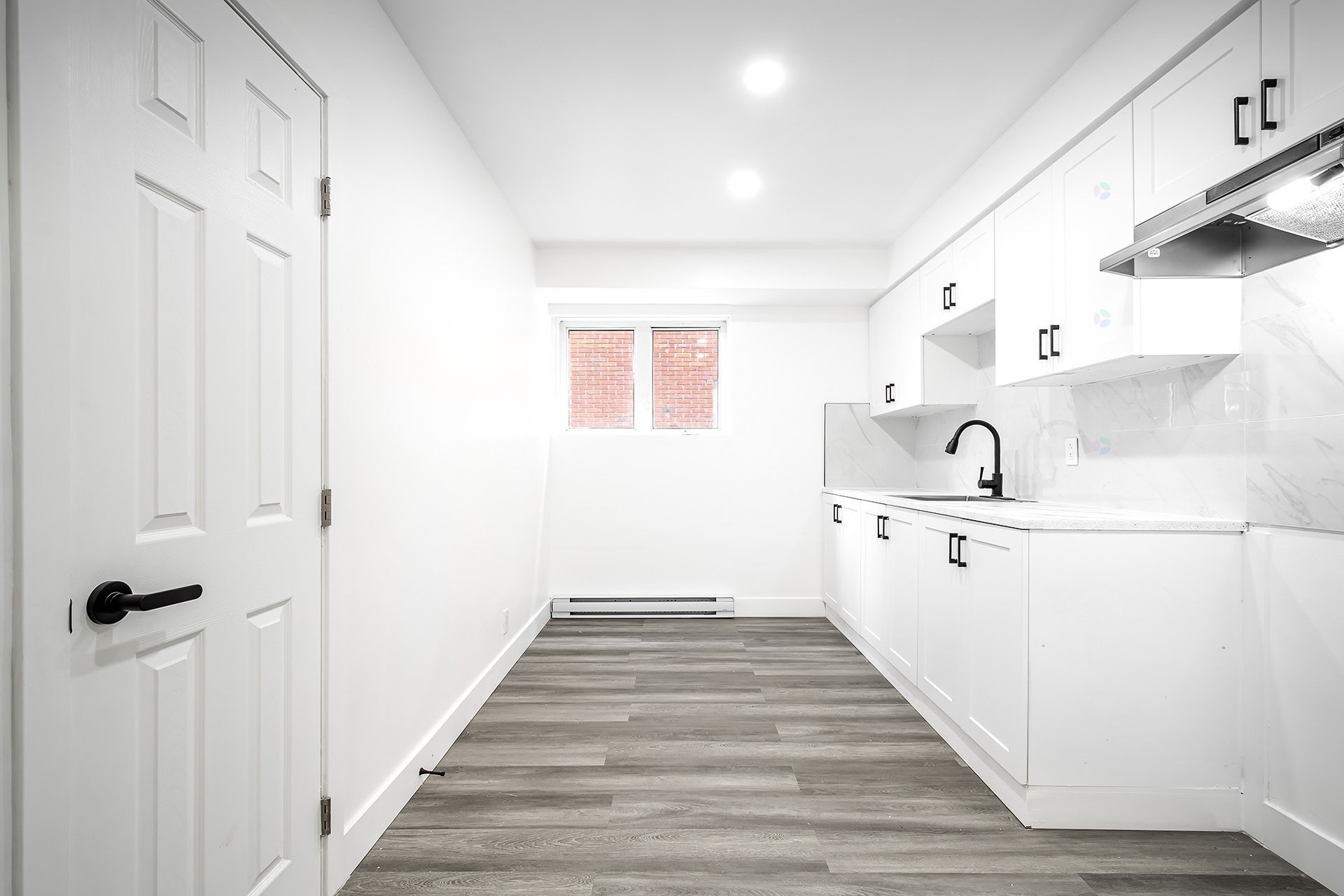 









59


Rue Philp

, 2,
Longueuil (Greenfield Park),




QC
J4R2J7

