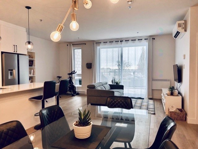 









75


Rue Richelieu

, 405,
Saint-Jean-sur-Richelieu,




QC
J3B6X2

