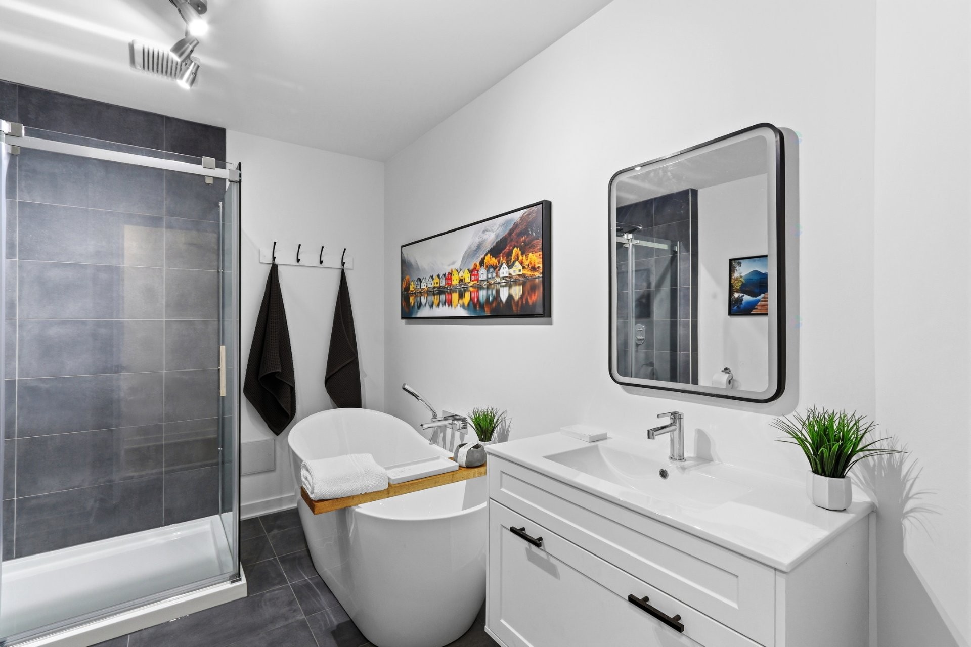 









112


Rue Richelieu

, 4,
Châteauguay,




QC
J6K5C3

