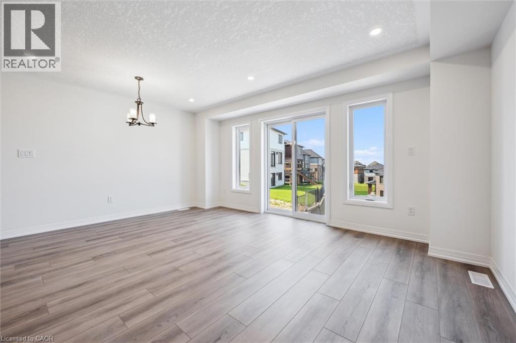 












23 BENNINGER Drive

,
Kitchener,




Ontario
N2E0K4

