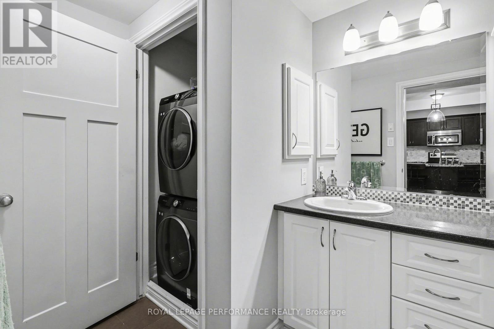 












403 - 120 MONTBLANC PRIVATE

,
Ottawa,




Ontario
K1C0B1

