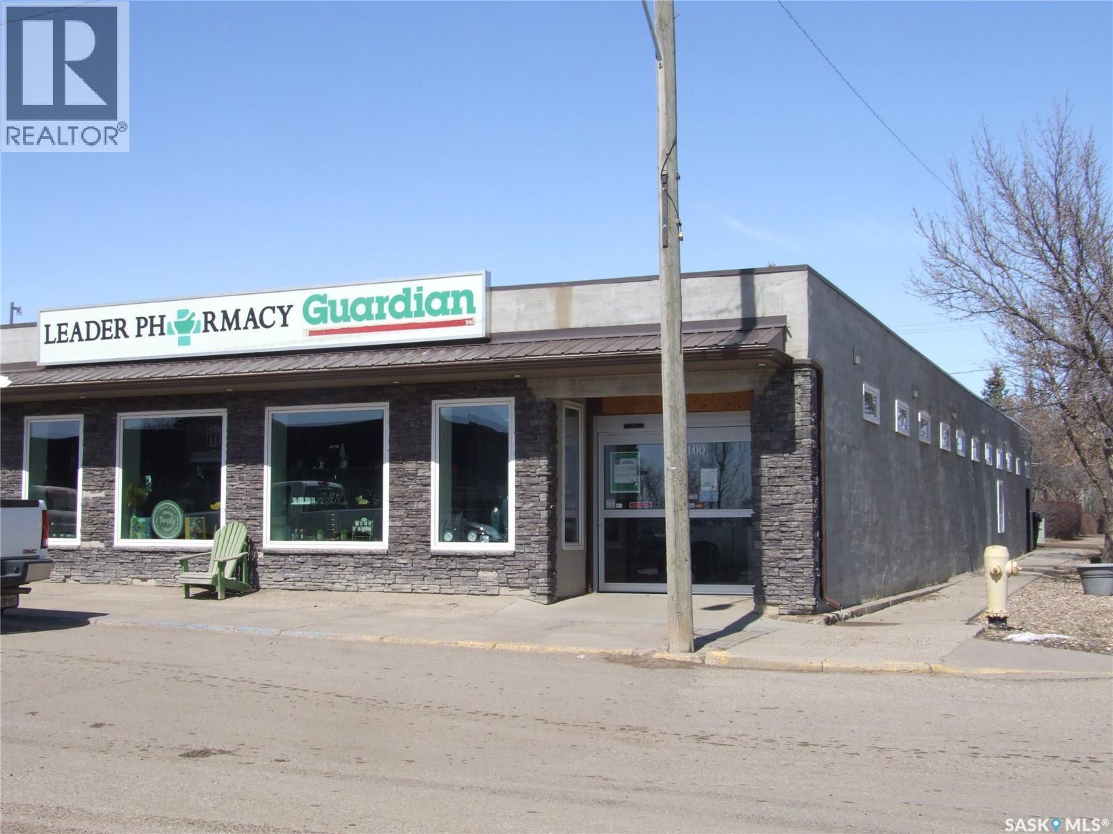 












100 1st AVENUE

,
Leader,




Saskatchewan
S0N1H0

