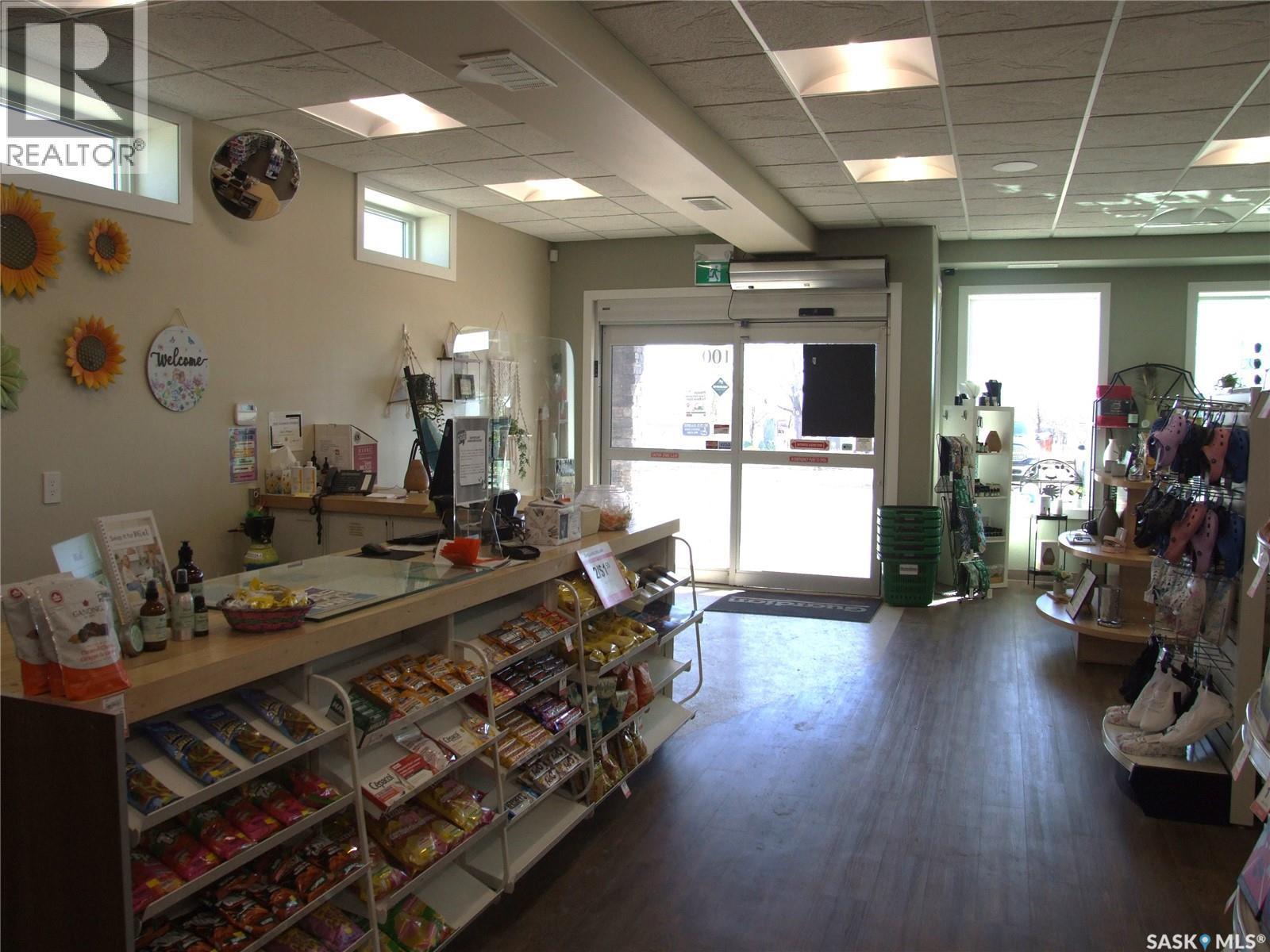 












100 1st AVENUE

,
Leader,




Saskatchewan
S0N1H0

