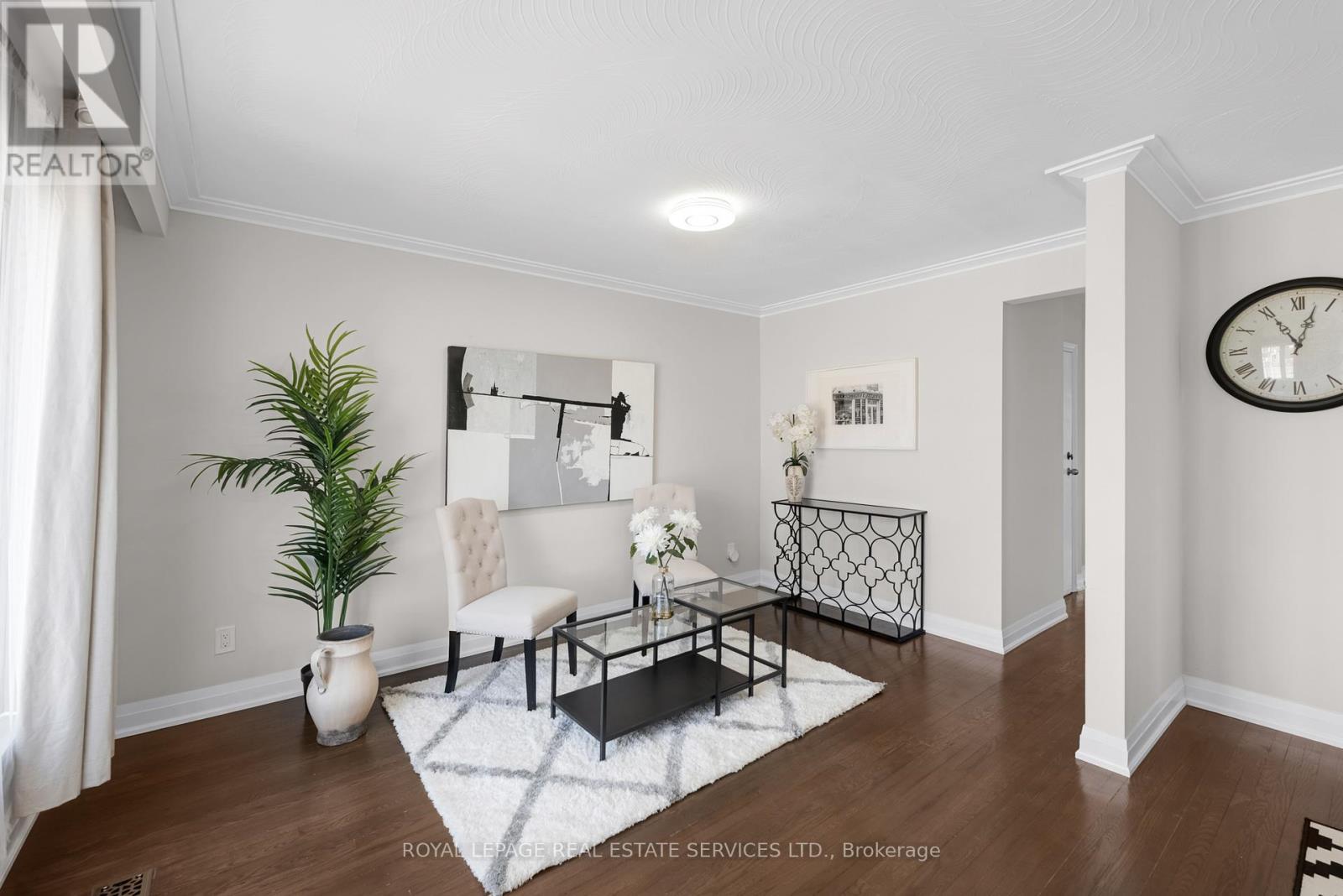 












1038 ALEXANDRA AVENUE

,
Mississauga,




Ontario
L5E1Z8

