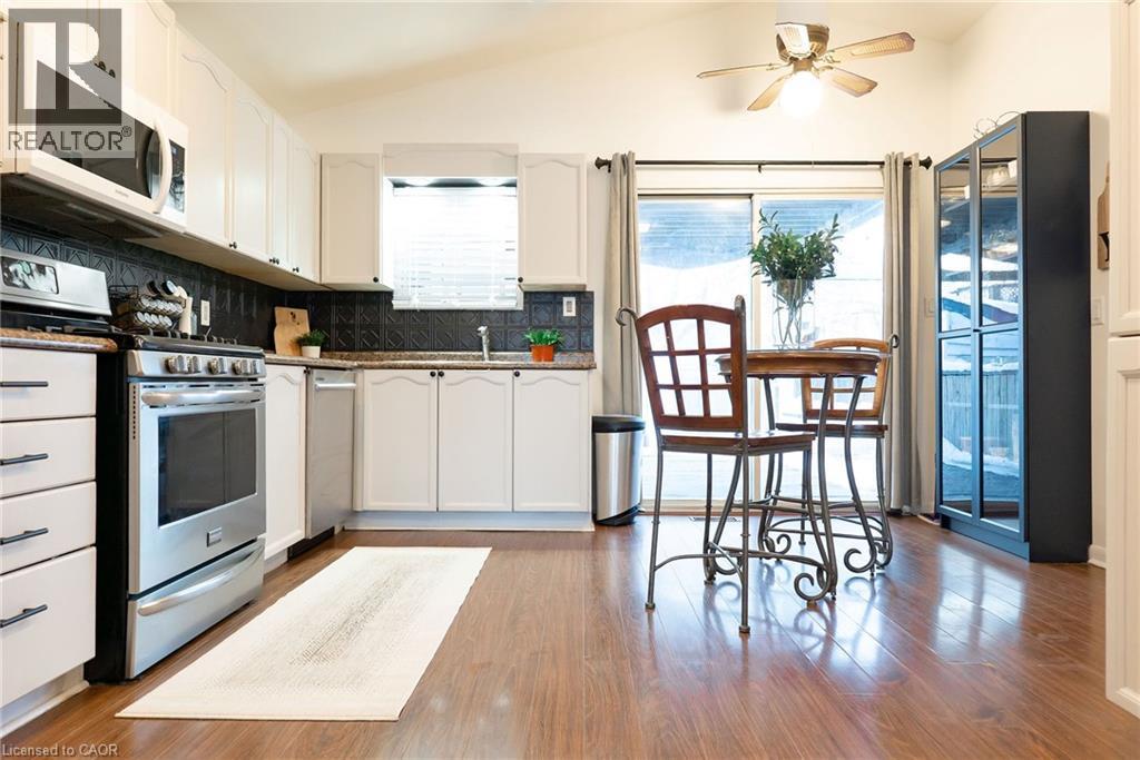 












717 KNOX Avenue

,
Hamilton,




Ontario
L8H6K7

