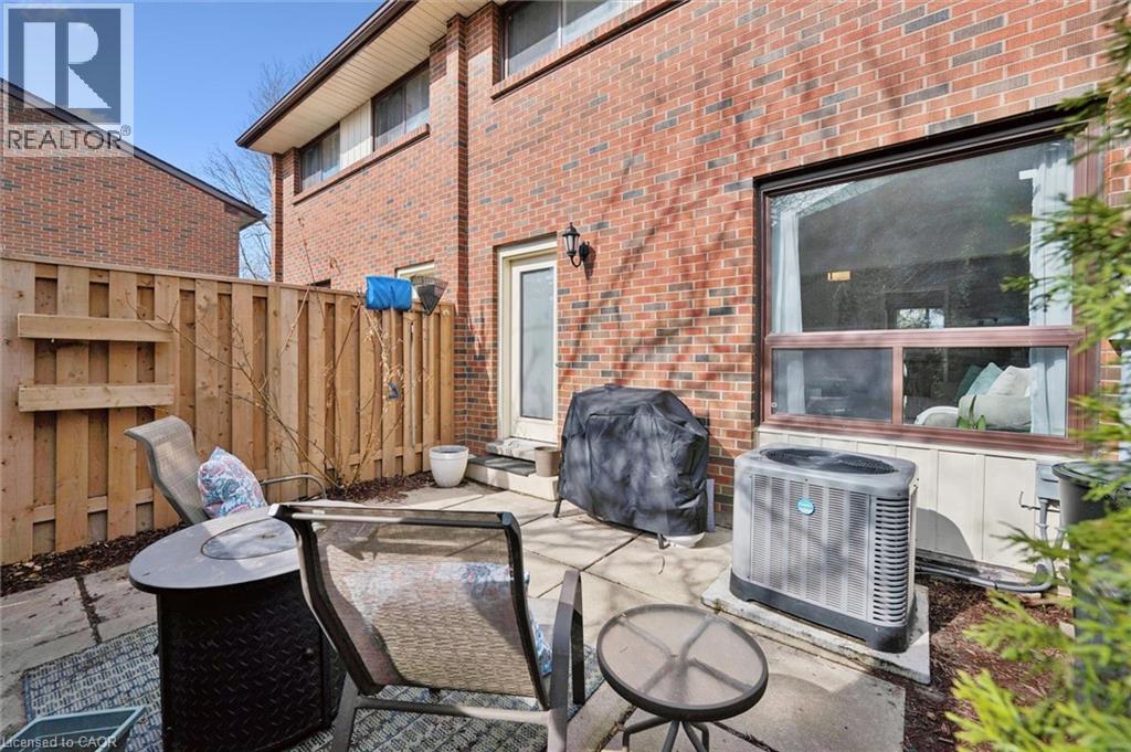 












41 RHONDA Road Unit# 23

,
Guelph,




Ontario
N1H6H1

