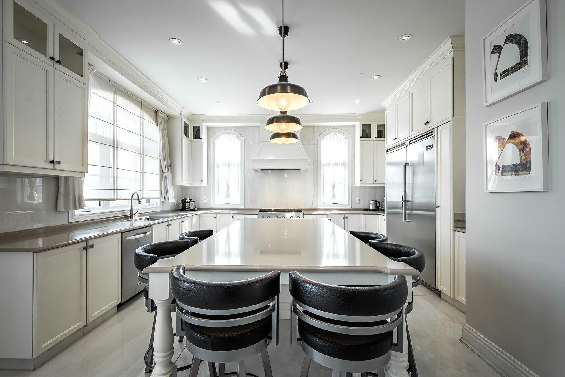 









5763


Ch. Jubilee

,
Côte-Saint-Luc,




QC
H4W0A7

