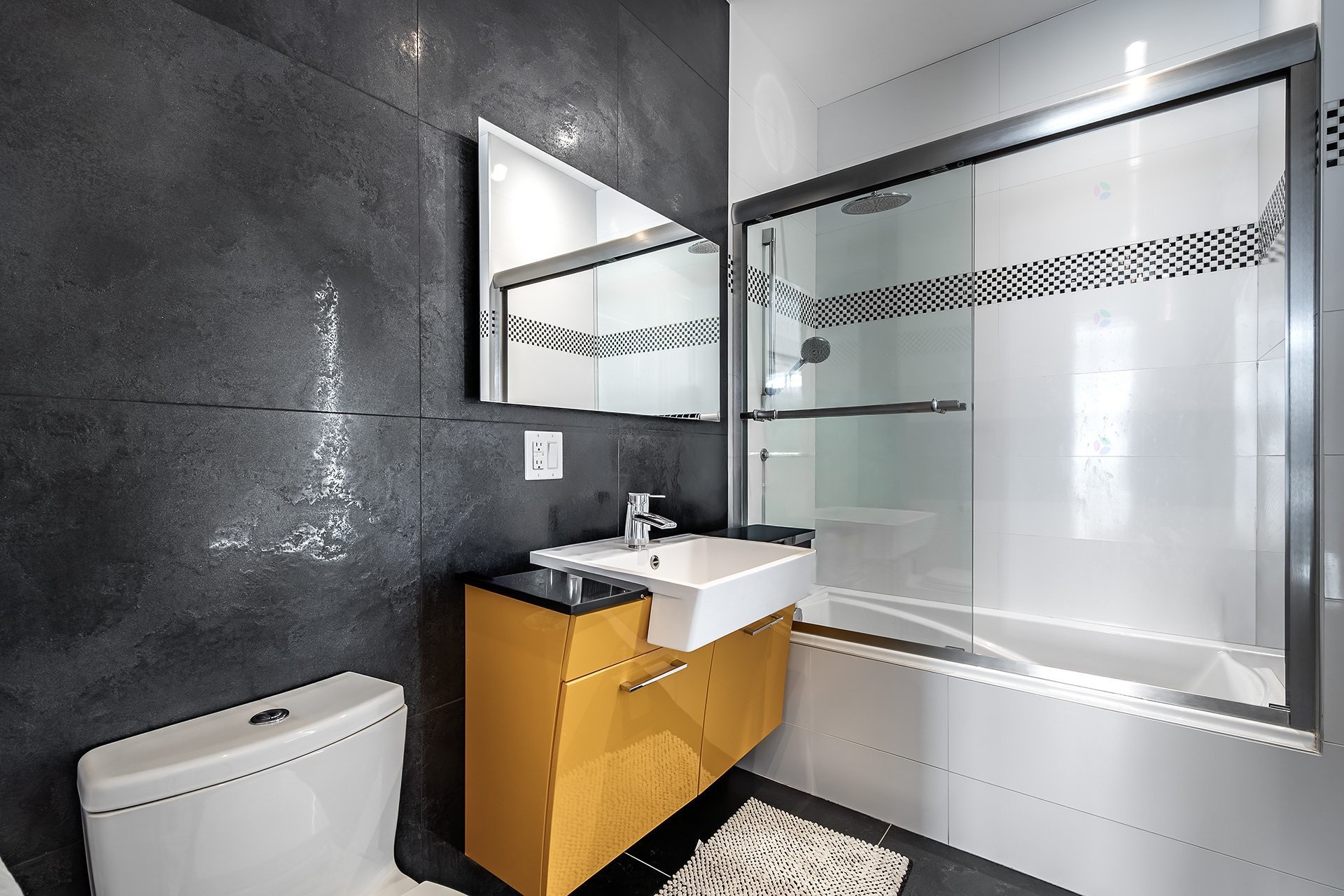 









5763


Ch. Jubilee

,
Côte-Saint-Luc,




QC
H4W0A7

