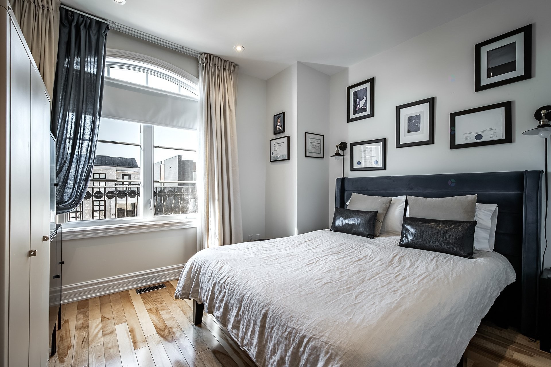 









5763


Ch. Jubilee

,
Côte-Saint-Luc,




QC
H4W0A7

