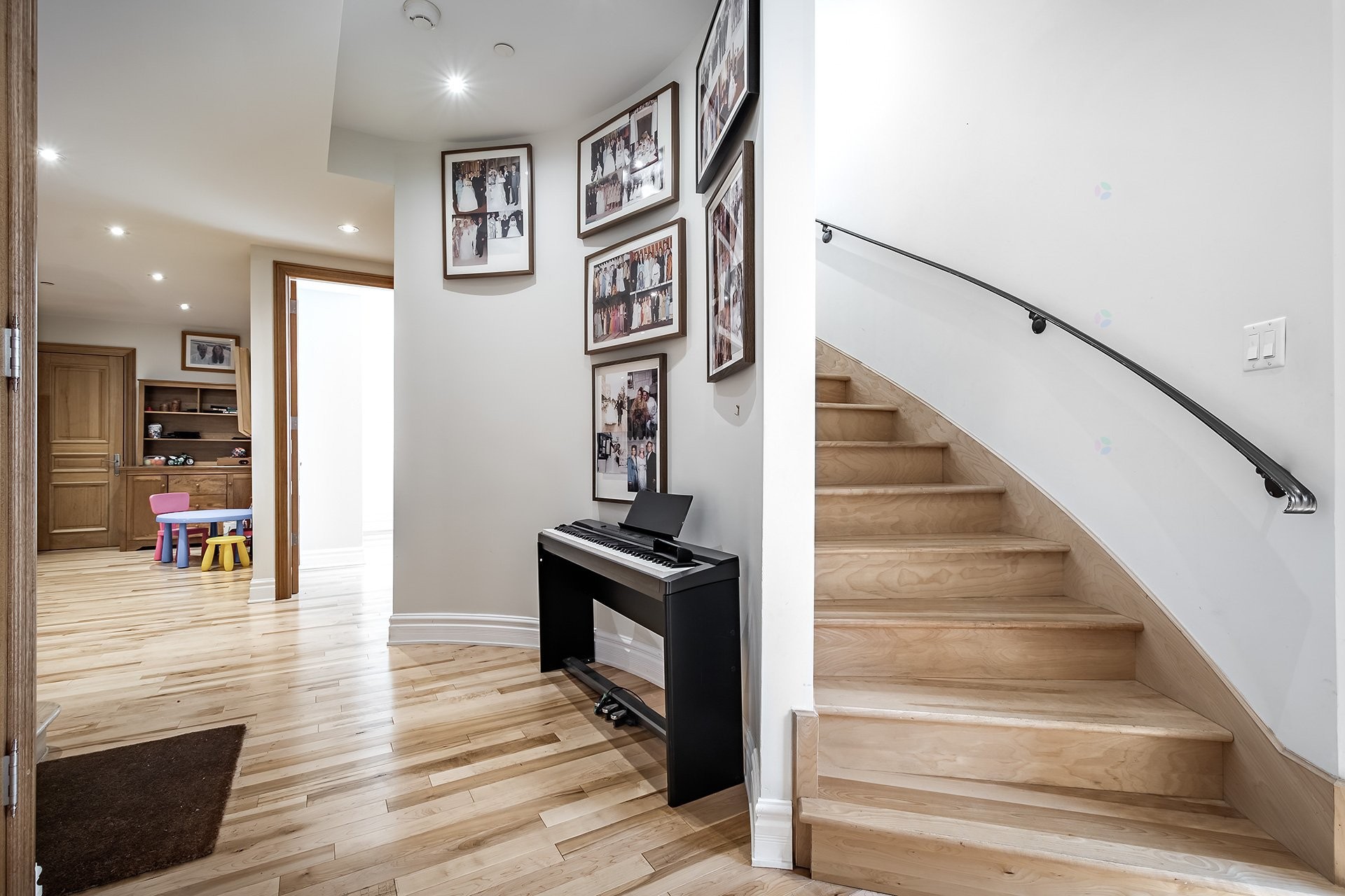 









5763


Ch. Jubilee

,
Côte-Saint-Luc,




QC
H4W0A7

