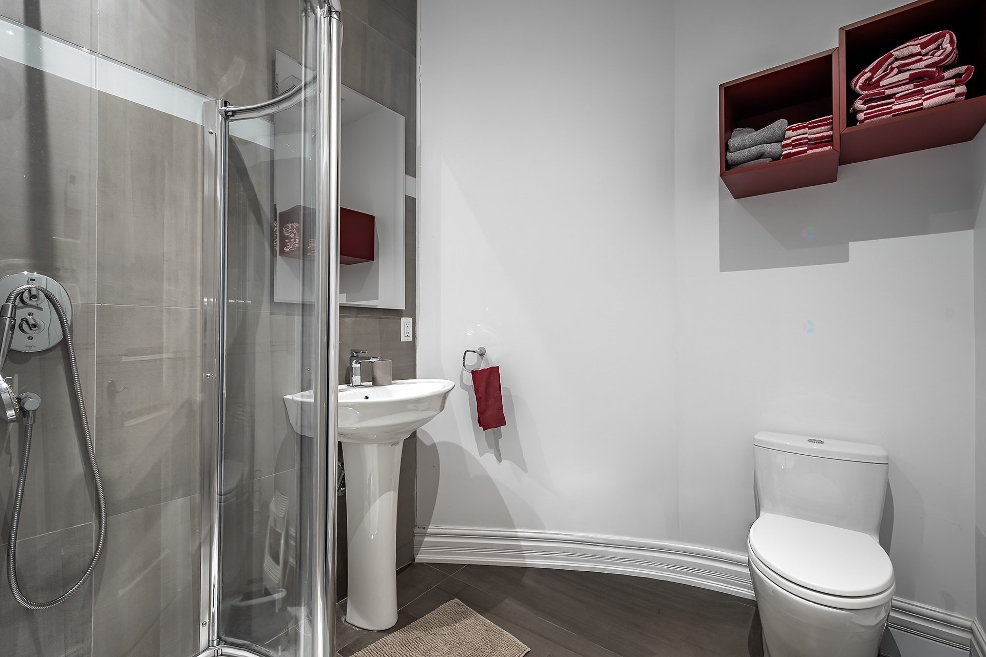 









5763


Ch. Jubilee

,
Côte-Saint-Luc,




QC
H4W0A7

