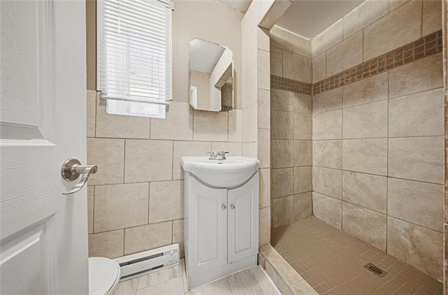 









965


Alfred

AVE,
Winnipeg,




MB
R2X 0V1


