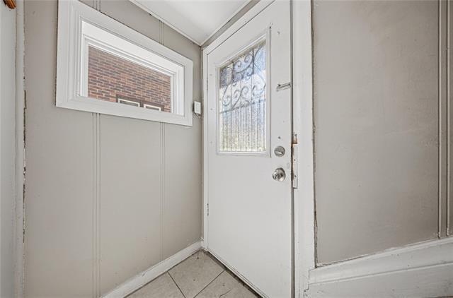 









965


Alfred

AVE,
Winnipeg,




MB
R2X 0V1


