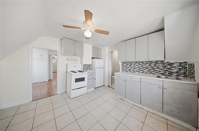 









965


Alfred

AVE,
Winnipeg,




MB
R2X 0V1

