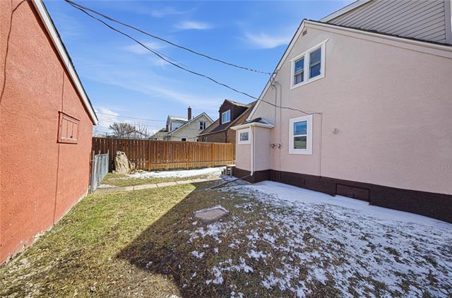 









965


Alfred

AVE,
Winnipeg,




MB
R2X 0V1

