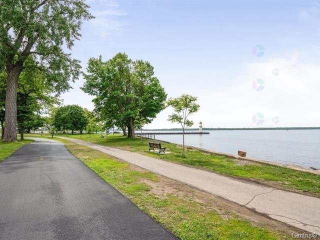 









31

 - 41


47e Avenue

,
Montréal (Lachine),




QC
H8T2P4

