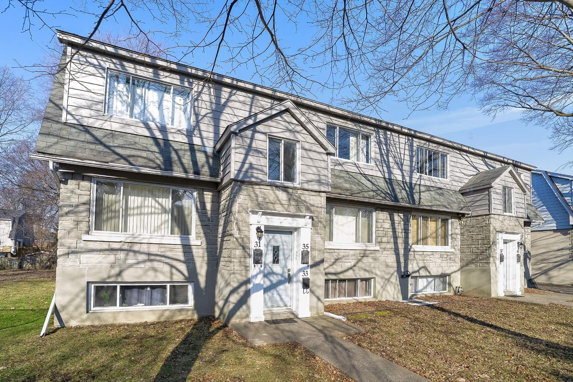 









31

 - 41


47e Avenue

,
Montréal (Lachine),




QC
H8T2P4


