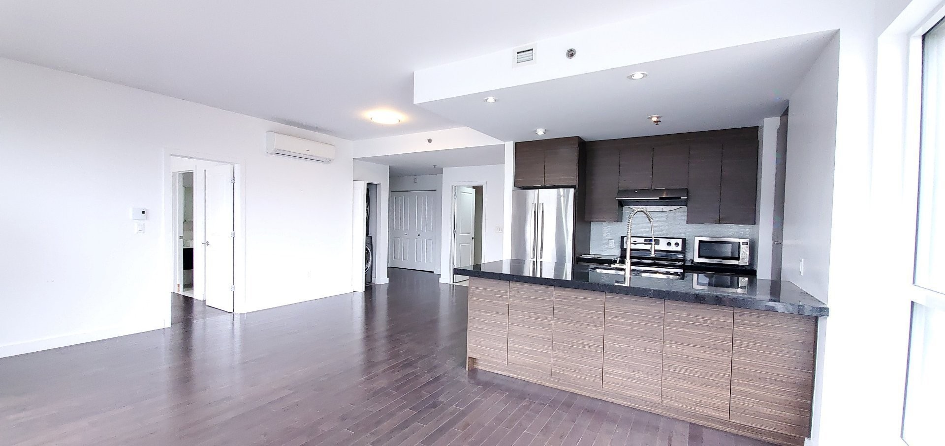 









5150


Rue Buchan

, 3502,
Montréal (Côte-des-Neiges/Notre-Dame-de-Grâce),




QC
H4P0A9

