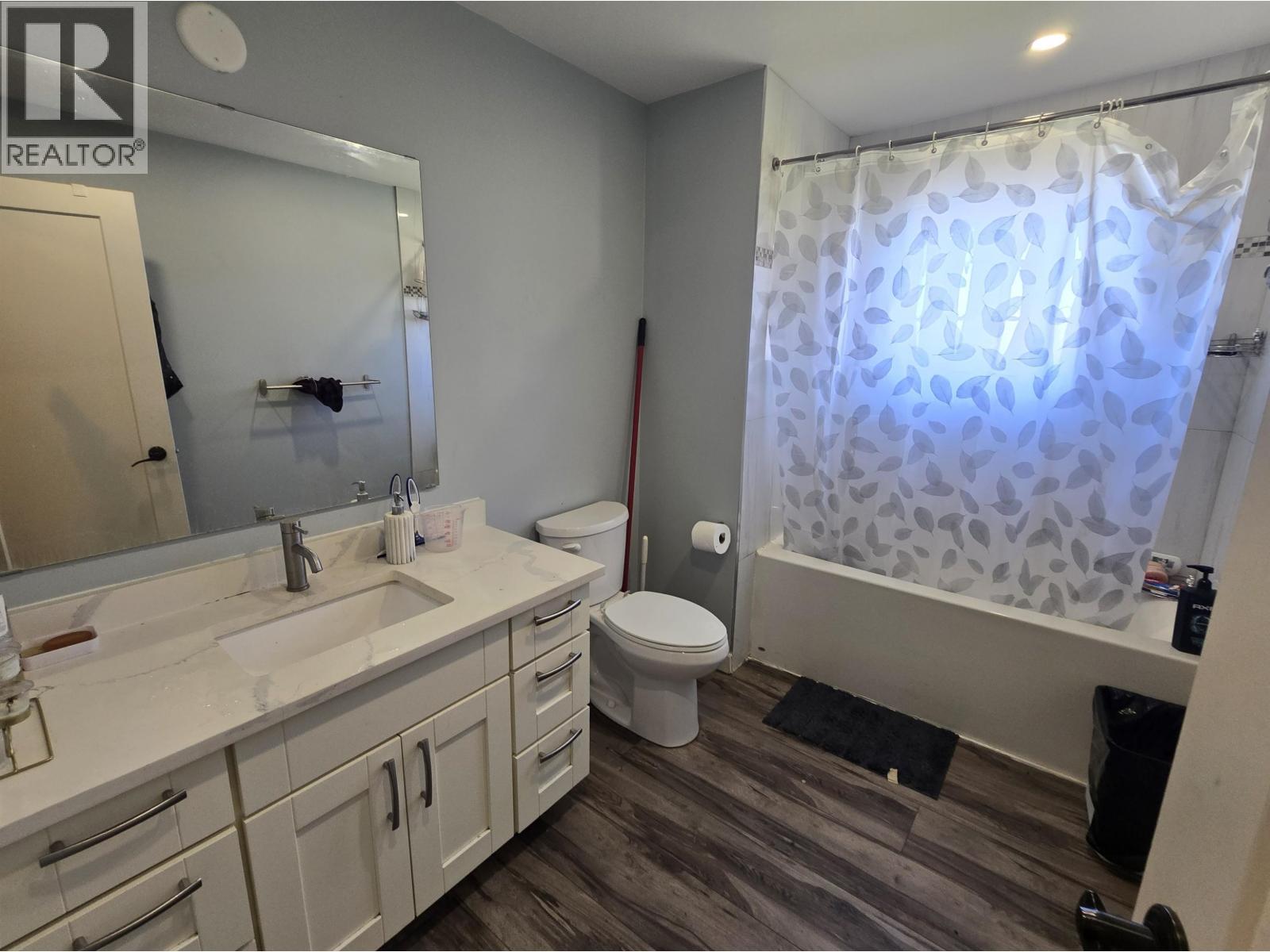 












4930 WALSH AVENUE

,
Terrace,




British Columbia
V8G1Z2

