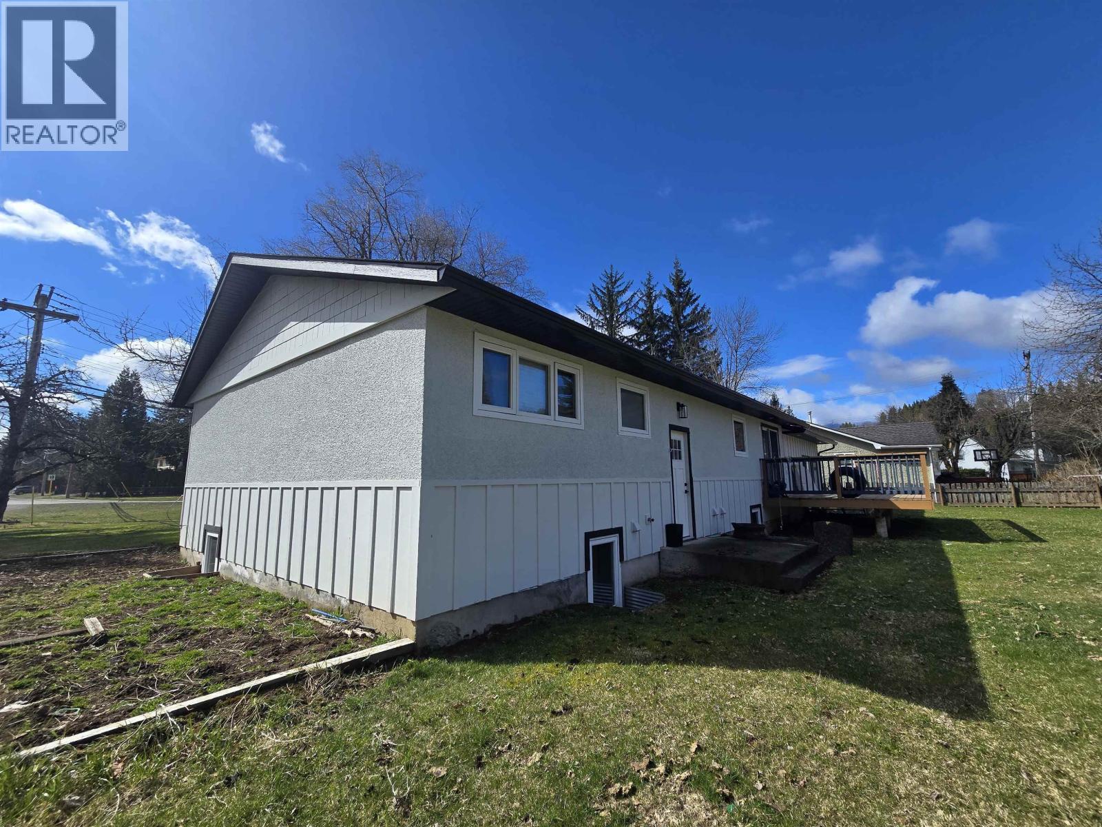 












4930 WALSH AVENUE

,
Terrace,




British Columbia
V8G1Z2

