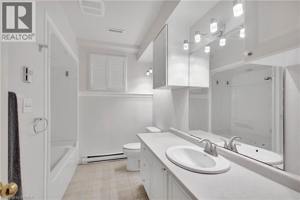 












44 TRILLIUM Way

,
Brantford,




Ontario
N3R7T8

