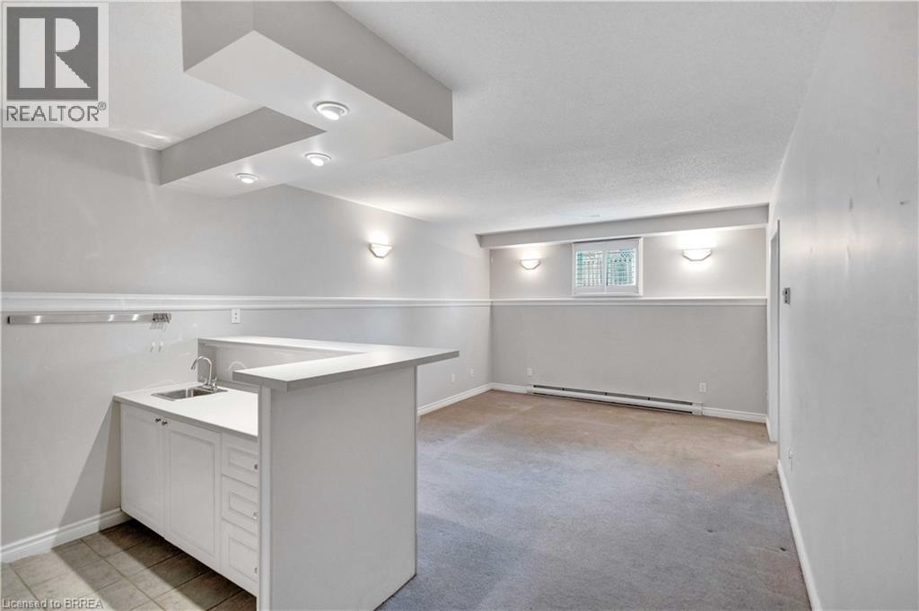 












44 TRILLIUM Way

,
Brantford,




Ontario
N3R7T8

