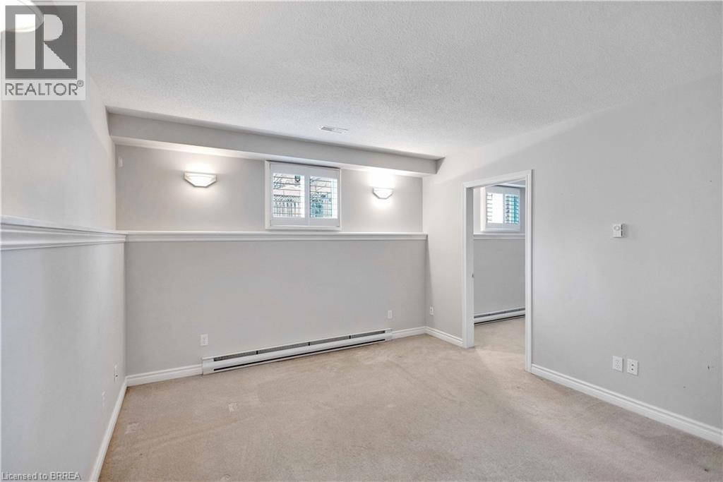 












44 TRILLIUM Way

,
Brantford,




Ontario
N3R7T8

