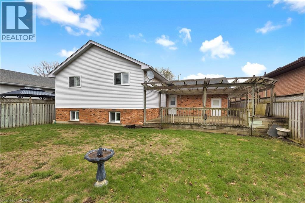 












44 TRILLIUM Way

,
Brantford,




Ontario
N3R7T8

