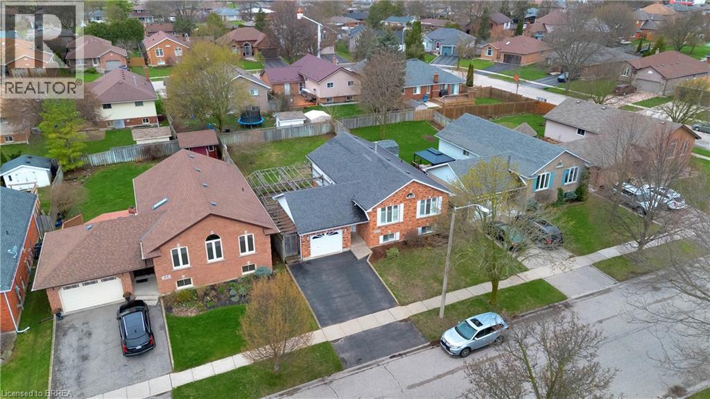 












44 TRILLIUM Way

,
Brantford,




Ontario
N3R7T8

