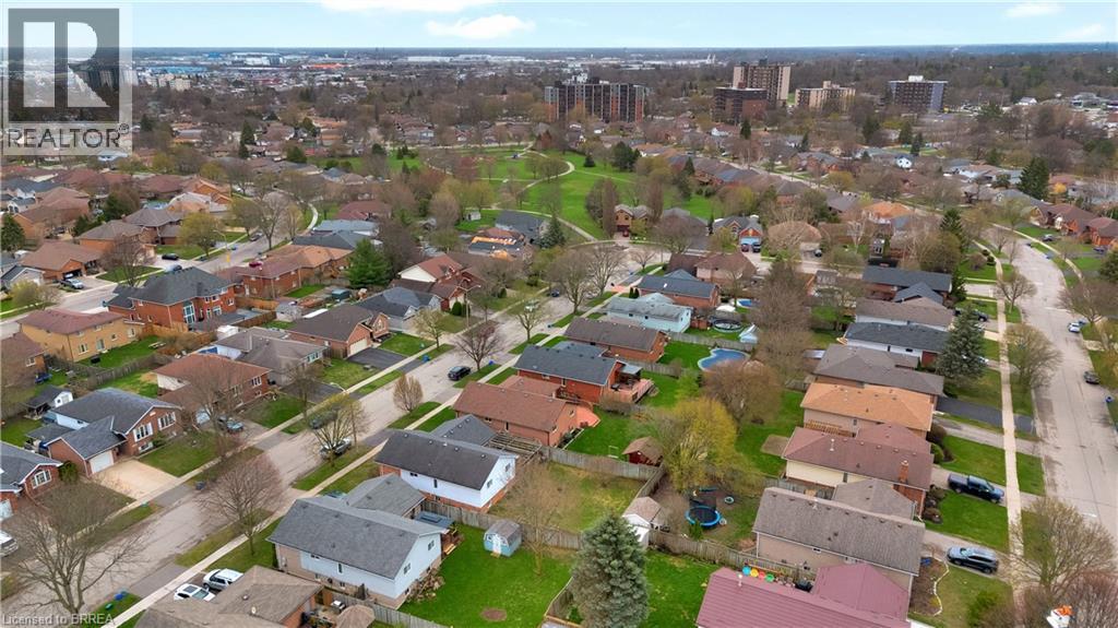 












44 TRILLIUM Way

,
Brantford,




Ontario
N3R7T8

