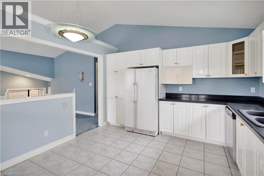 












44 TRILLIUM Way

,
Brantford,




Ontario
N3R7T8

