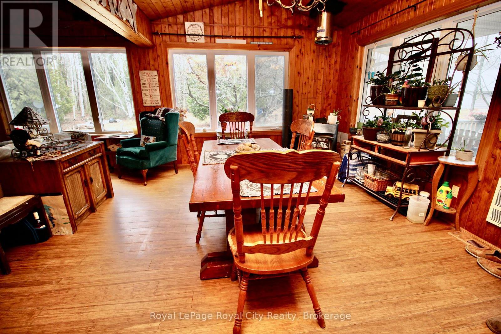 












192 MCARTHUR ROAD

,
Northern Bruce Peninsula,




Ontario
N0H2R0

