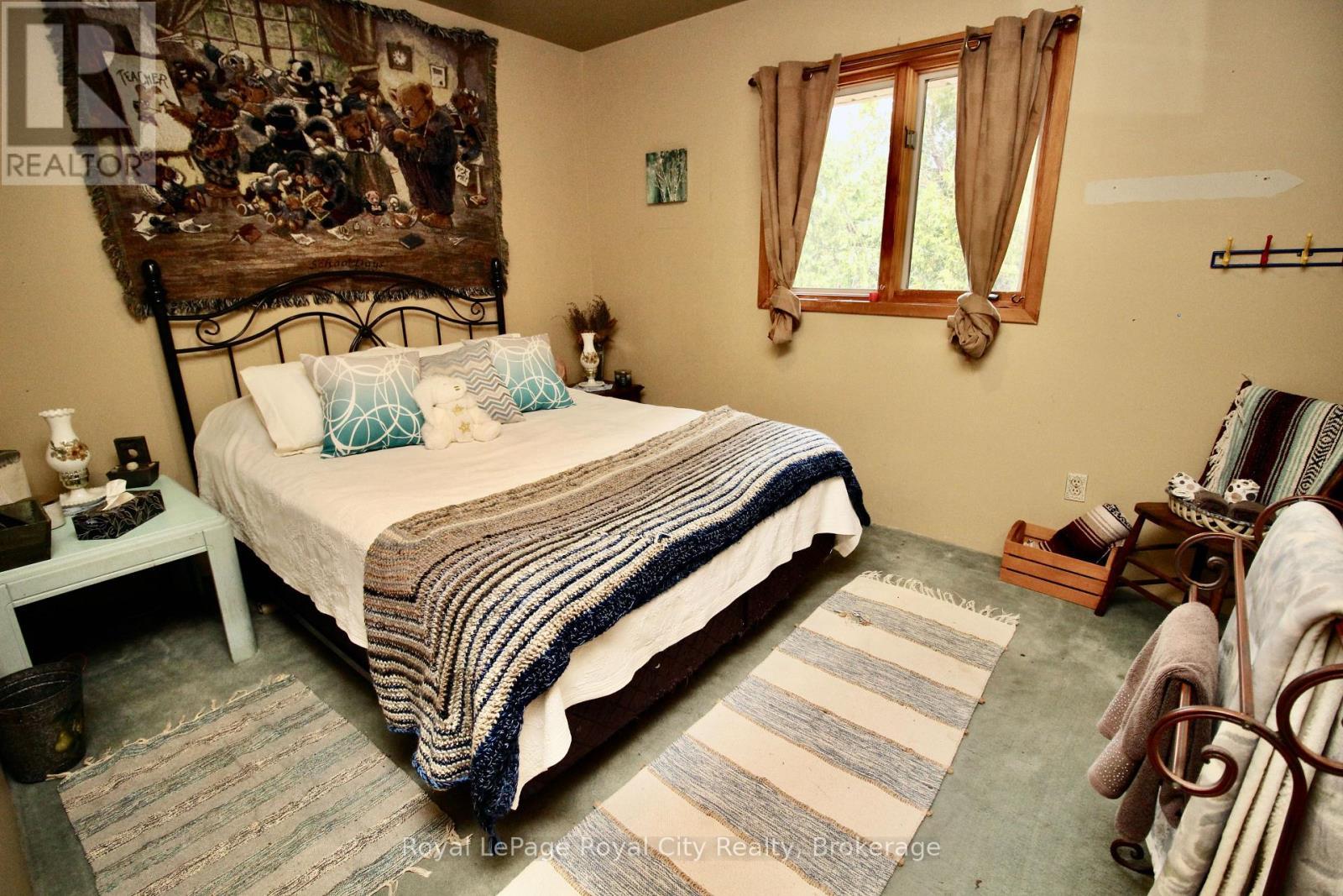 












192 MCARTHUR ROAD

,
Northern Bruce Peninsula,




Ontario
N0H2R0

