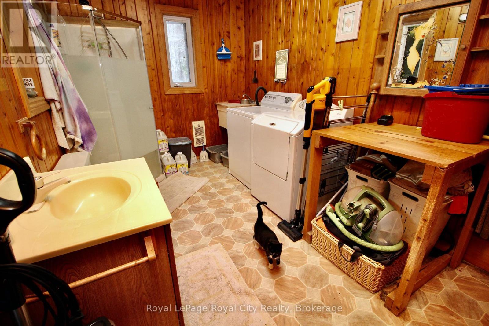 












192 MCARTHUR ROAD

,
Northern Bruce Peninsula,




Ontario
N0H2R0

